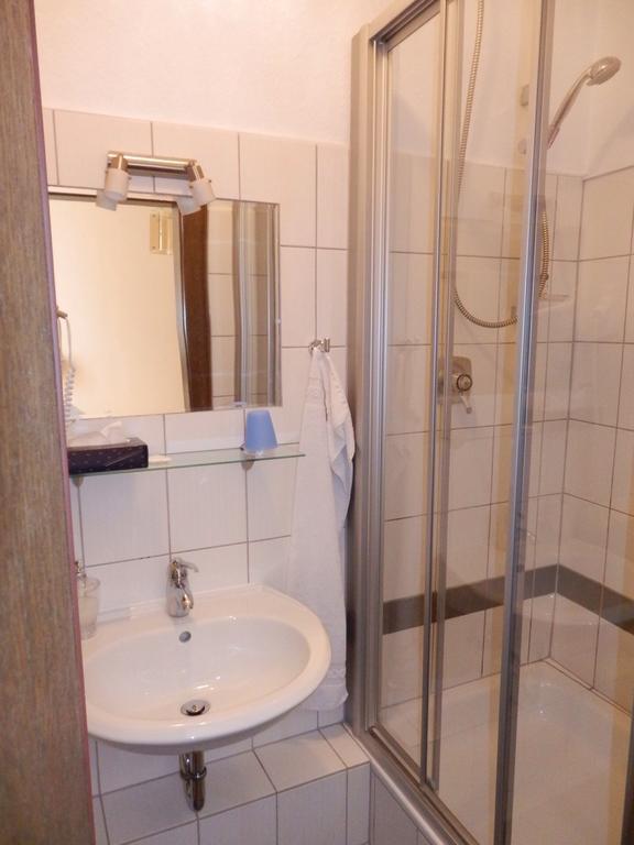 Hotel Rheinischer Hof Bad Breisig Phòng bức ảnh