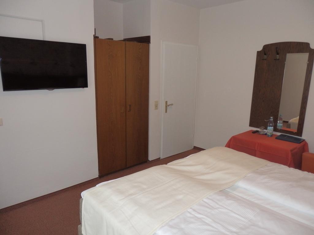 Hotel Rheinischer Hof Bad Breisig Ngoại thất bức ảnh